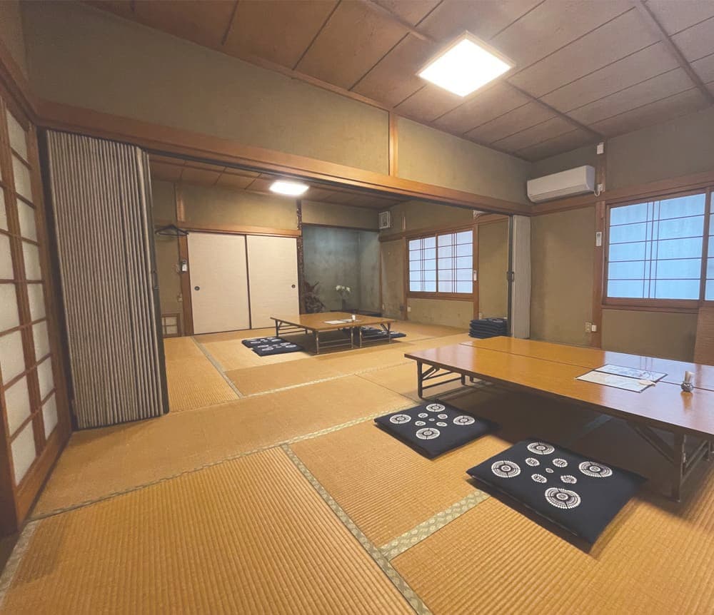 まるかつの会席広間