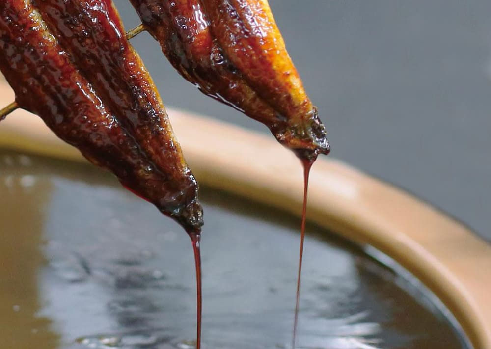 まるかつの鰻重